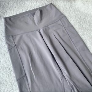 Colorfulkoala light purple high waisted pocket leggings athletic buttery soft S